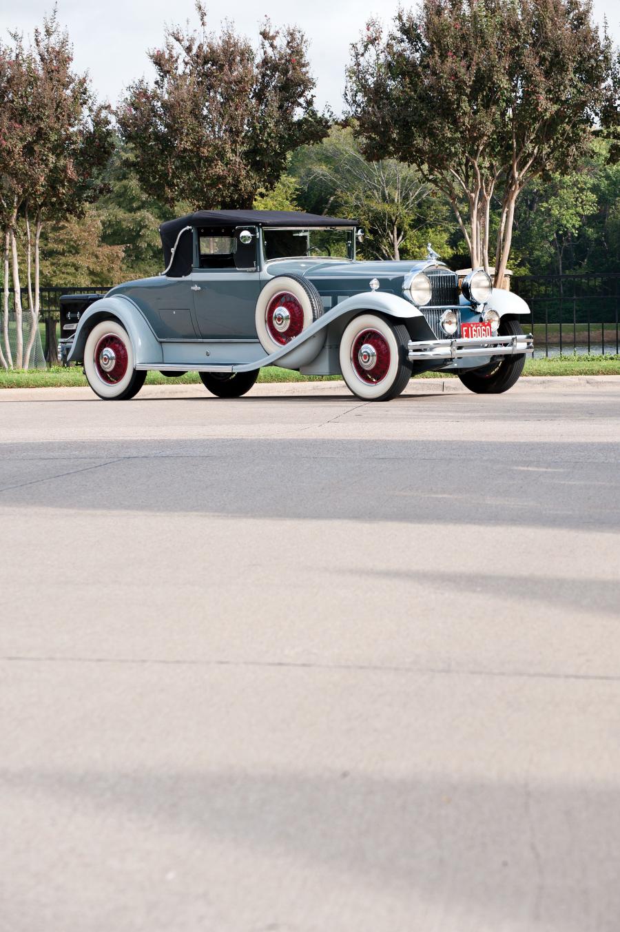  Packard Model 840 Deluxe Eight Convertible Coupe 1931 года  (фото 12 из 33)